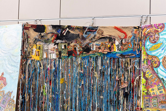 00123033